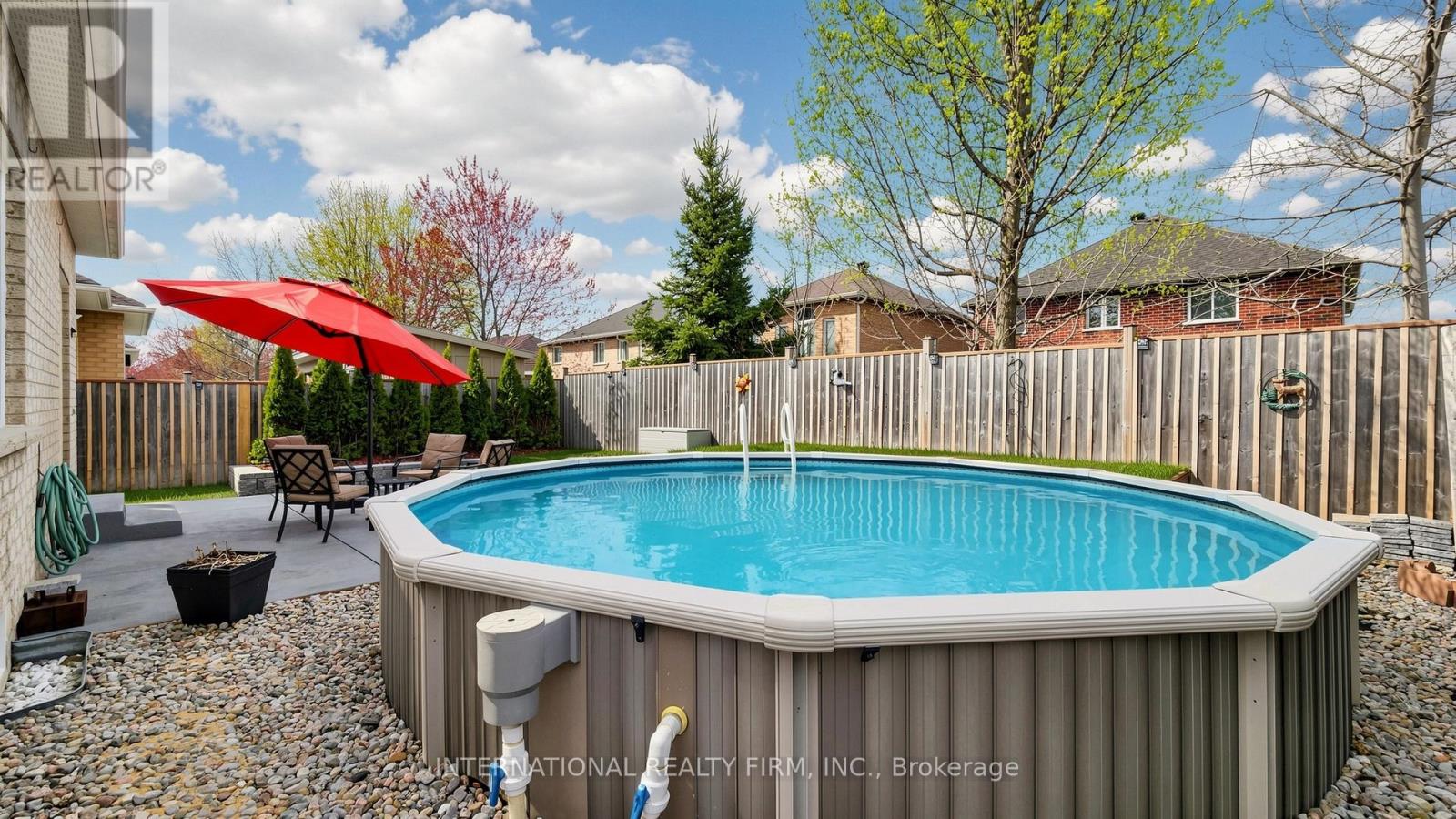 14 Stuart Avenue, Barrie, Ontario  L4M 0A1 - Photo 26 - S13109912