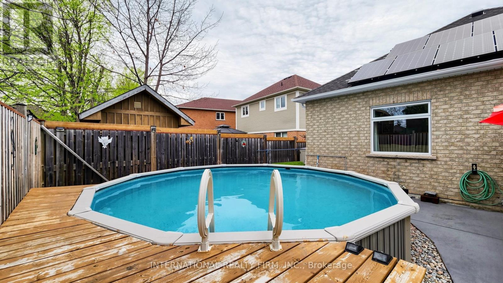 14 Stuart Avenue, Barrie, Ontario  L4M 0A1 - Photo 28 - S13109912