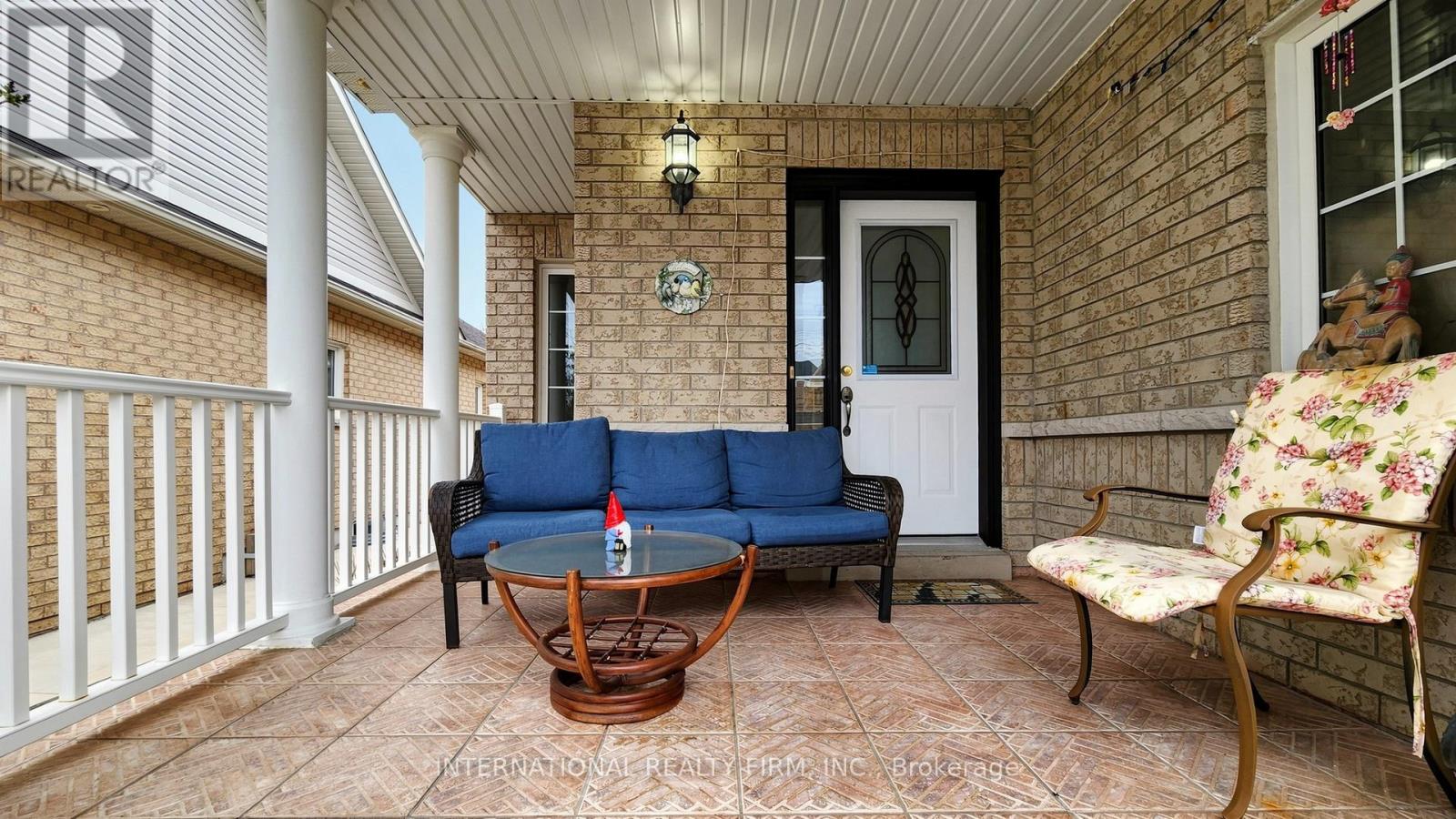 14 Stuart Avenue, Barrie, Ontario  L4M 0A1 - Photo 5 - S13109912