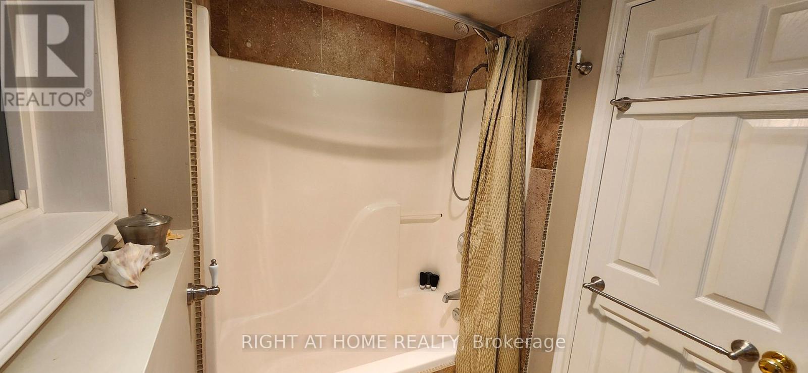 Bsmt - 56 Springdale Drive, Barrie, Ontario  L4M 5B1 - Photo 18 - S13109914