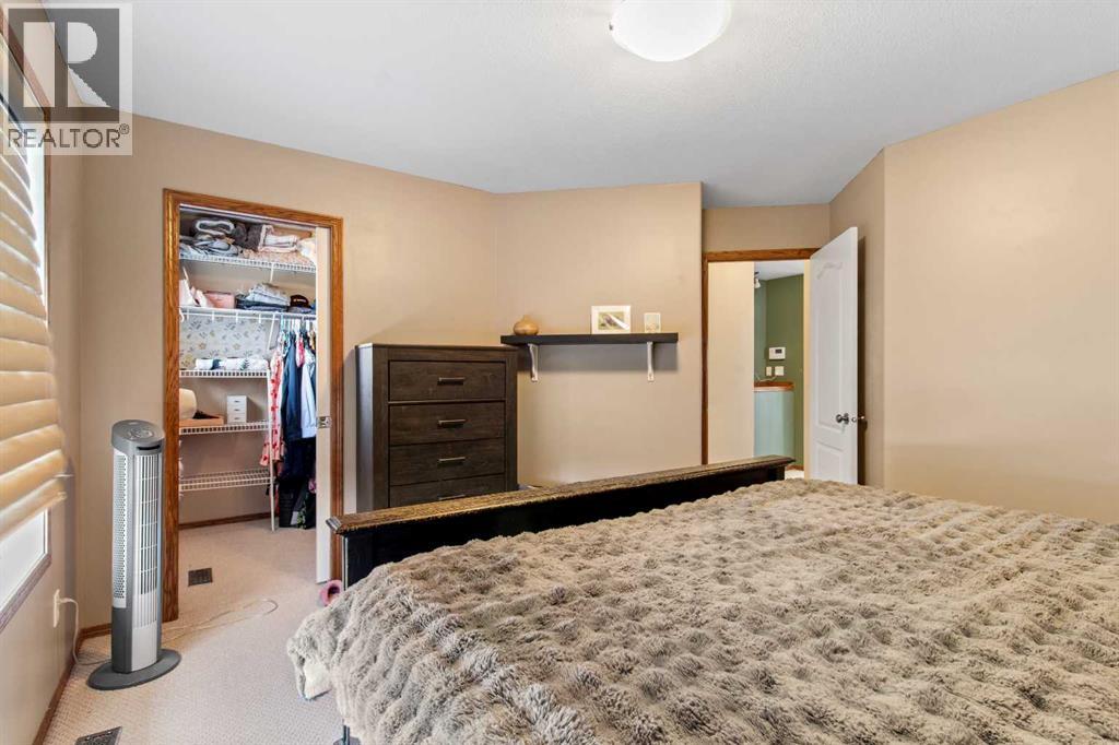 36 Lanterman Close, Red Deer, Alberta  T4R 3K3 - Photo 20 - A2308834