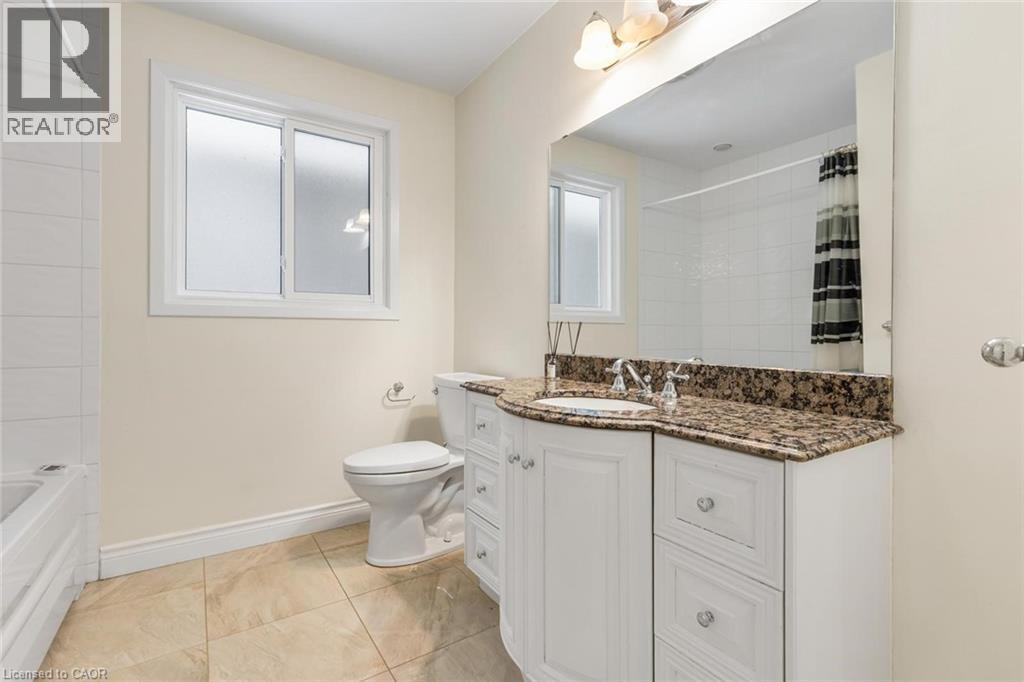 145 Wolfdale Avenue, Oakville, Ontario  L6L 4R9 - Photo 17 - 40823669