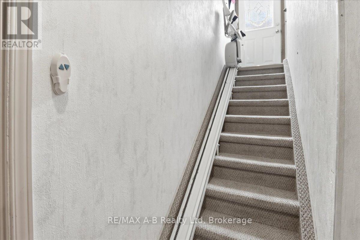 175 Mowat Street, Stratford, Ontario  N5A 2C2 - Photo 27 - X13109746
