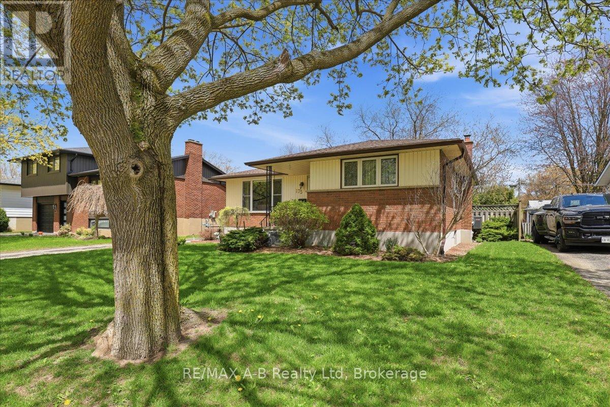 175 Mowat Street, Stratford, Ontario  N5A 2C2 - Photo 3 - X13109746