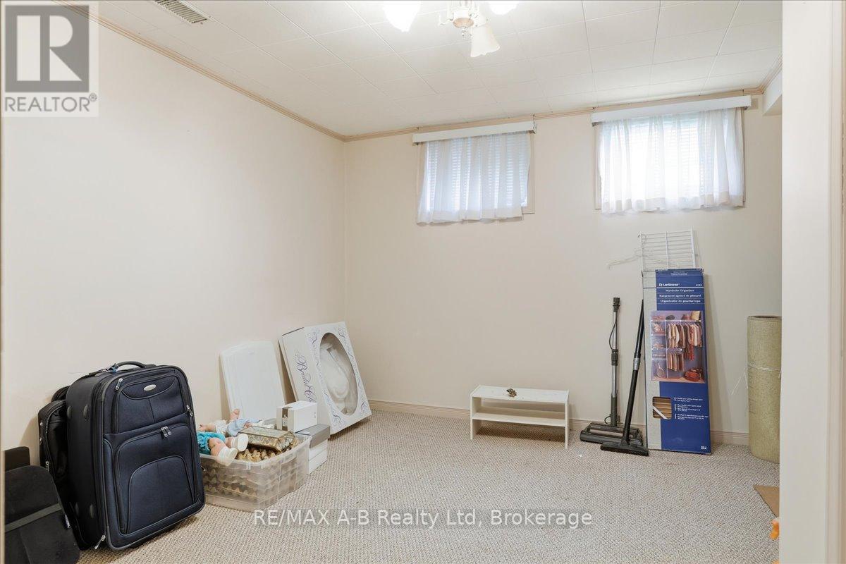 175 Mowat Street, Stratford, Ontario  N5A 2C2 - Photo 34 - X13109746