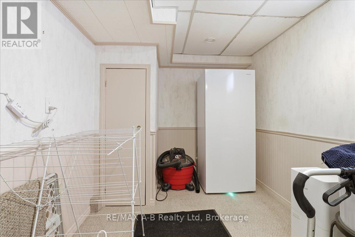 175 Mowat Street, Stratford, Ontario  N5A 2C2 - Photo 38 - X13109746
