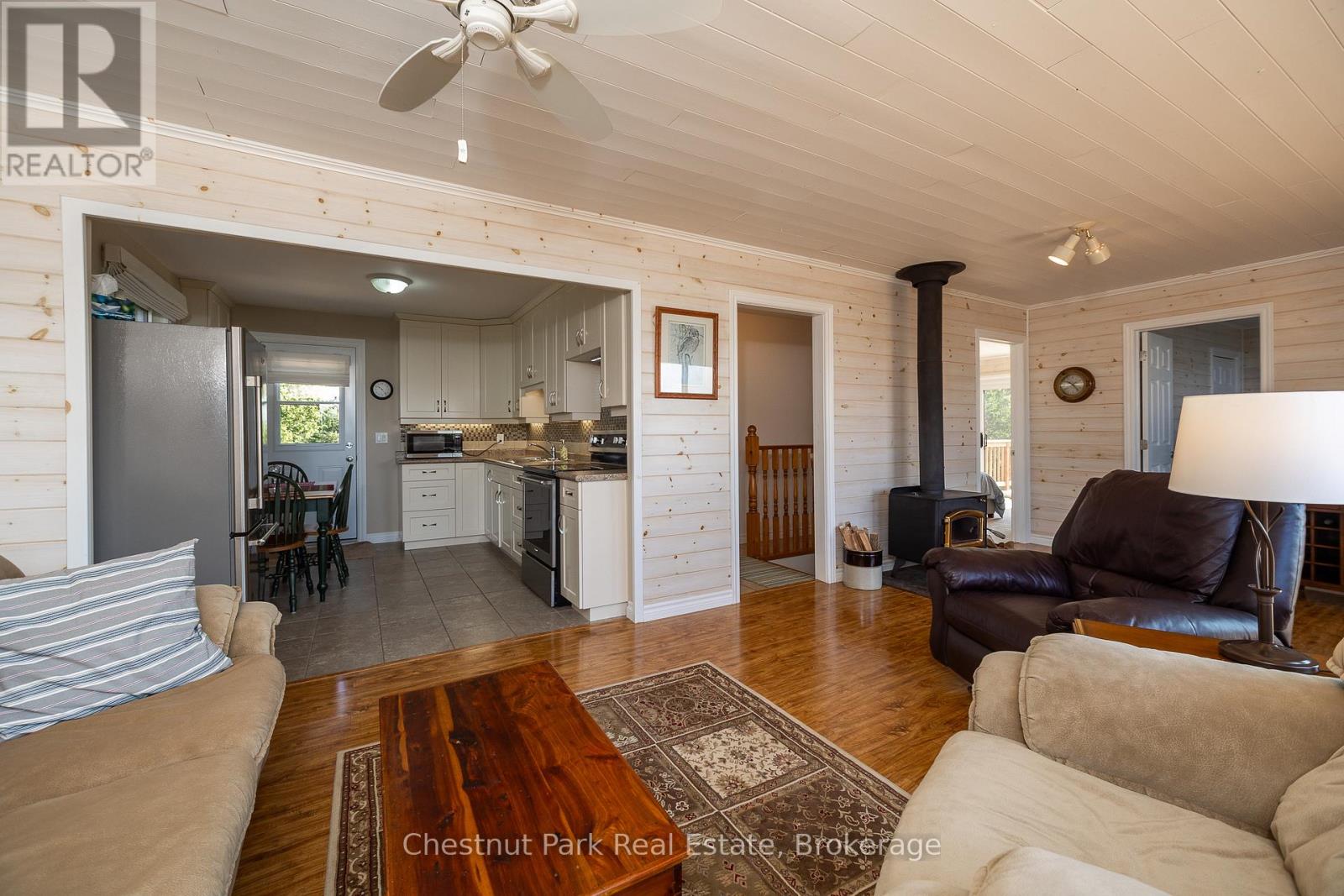 79 Howard Bowman Drive, Northern Bruce Peninsula, Ontario  N0H 2R0 - Photo 13 - X13109776
