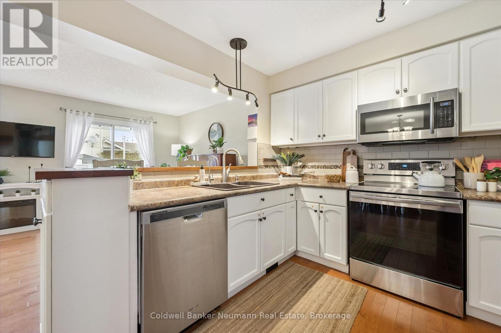 47 Gibbons Drive, Centre Wellington, Ontario  N1M 3T4 - Photo 24 - X13109796