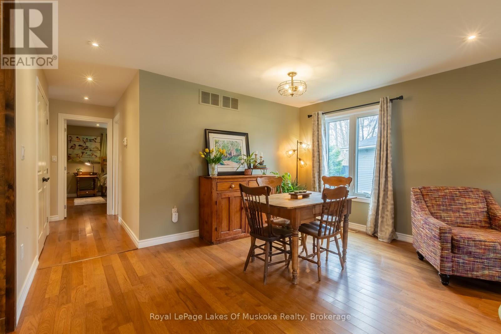 17 Hart Court, Huntsville, Ontario  P1H 1T6 - Photo 12 - X13109952