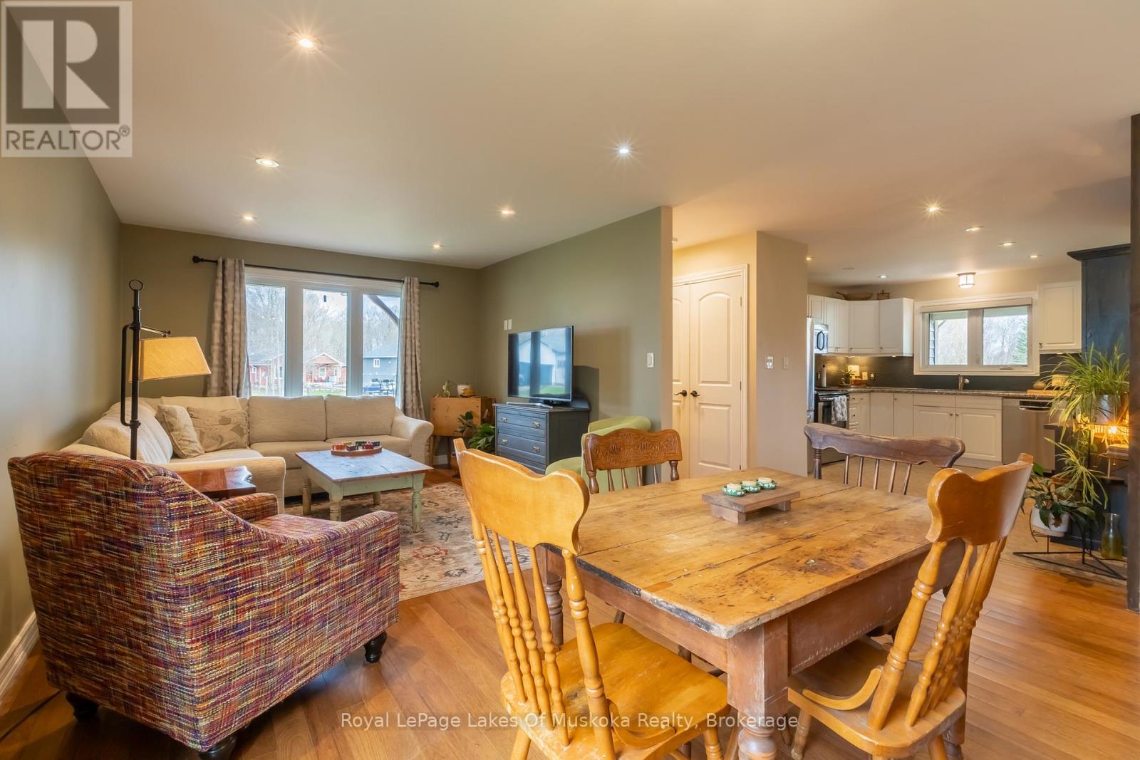 17 Hart Court, Huntsville, Ontario  P1H 1T6 - Photo 14 - X13109952