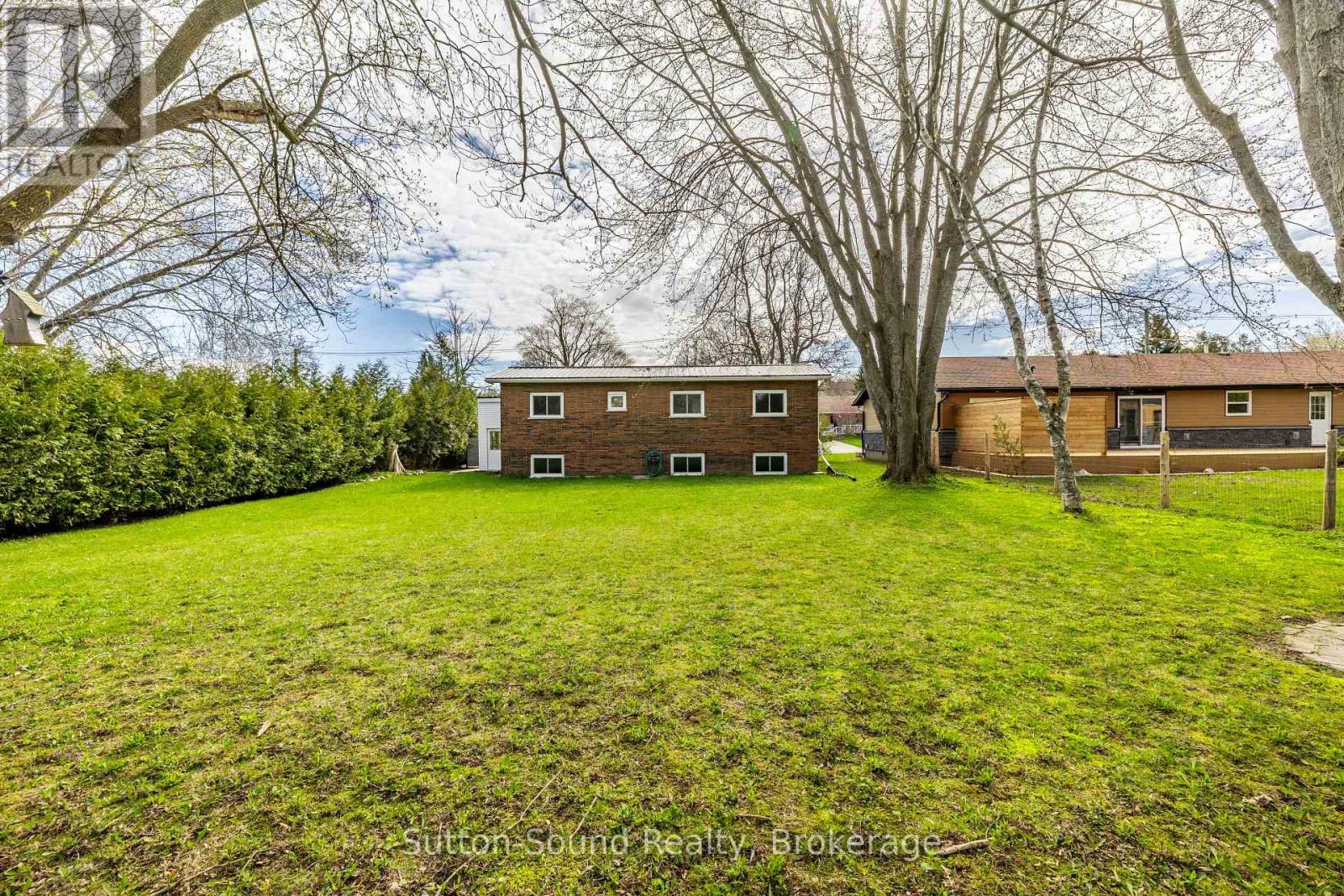 448 Isaac Street, South Bruce Peninsula, Ontario  N0H 2T0 - Photo 25 - X13110040