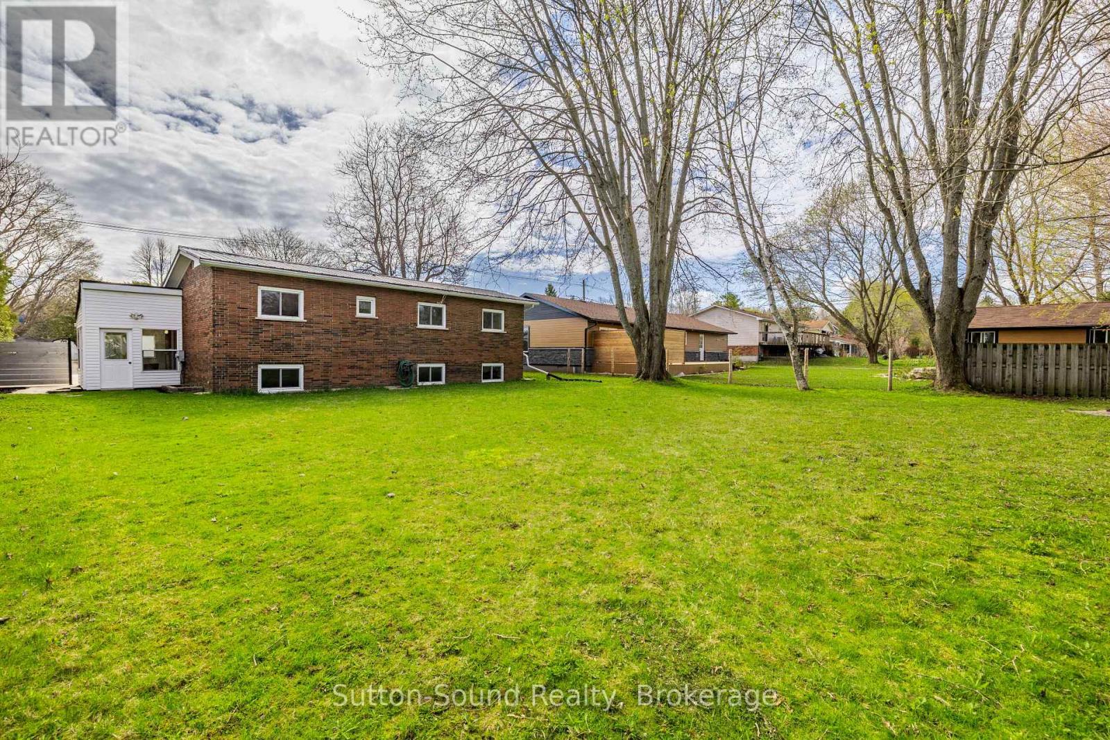 448 Isaac Street, South Bruce Peninsula, Ontario  N0H 2T0 - Photo 27 - X13110040