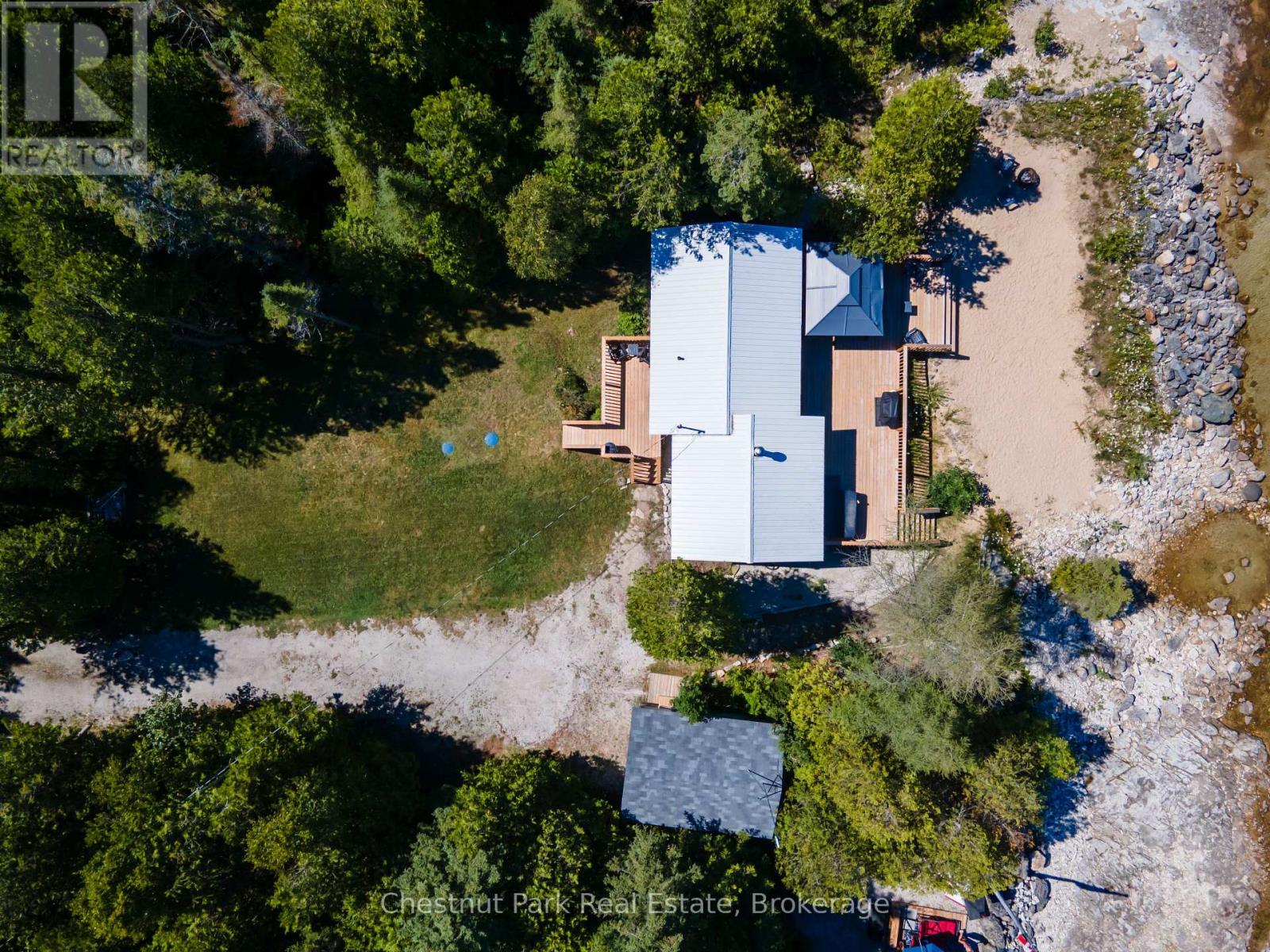 37 Ronald Street, Northern Bruce Peninsula, Ontario  N0H 1X0 - Photo 25 - X13110068