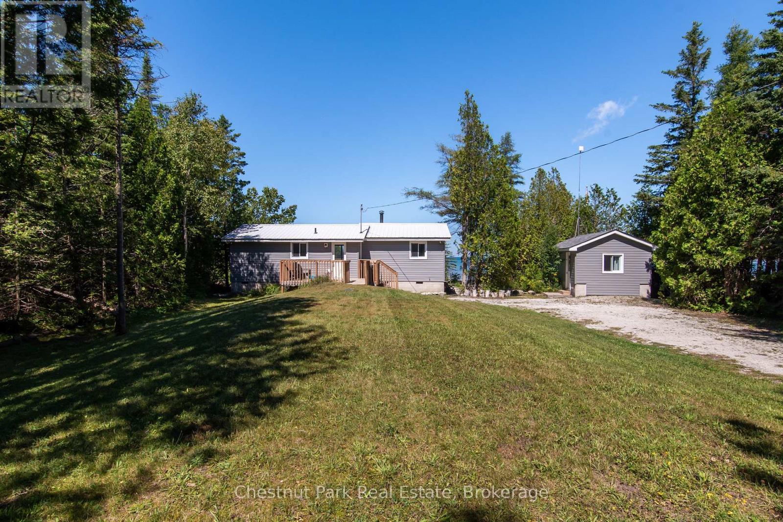 37 Ronald Street, Northern Bruce Peninsula, Ontario  N0H 1X0 - Photo 3 - X13110068