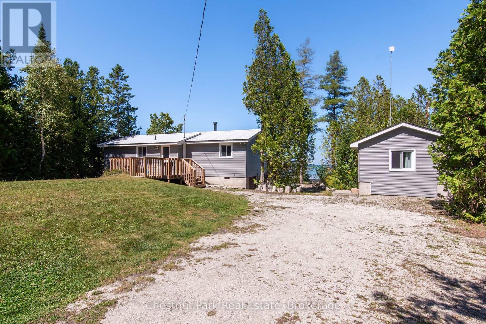 37 Ronald Street, Northern Bruce Peninsula, Ontario  N0H 1X0 - Photo 4 - X13110068