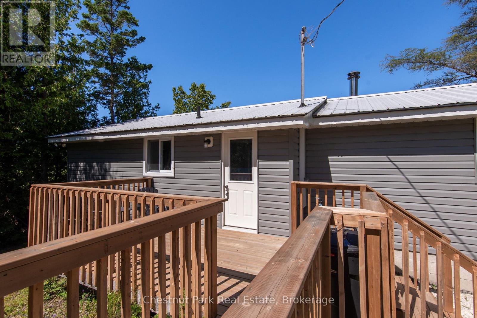 37 Ronald Street, Northern Bruce Peninsula, Ontario  N0H 1X0 - Photo 43 - X13110068