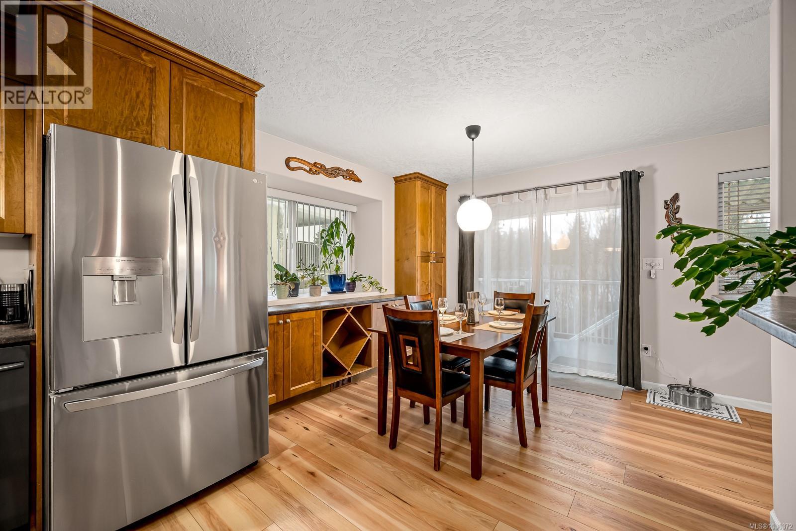 1103 View Pl, Courtenay, British Columbia  V9N 9B6 - Photo 12 - 1036372
