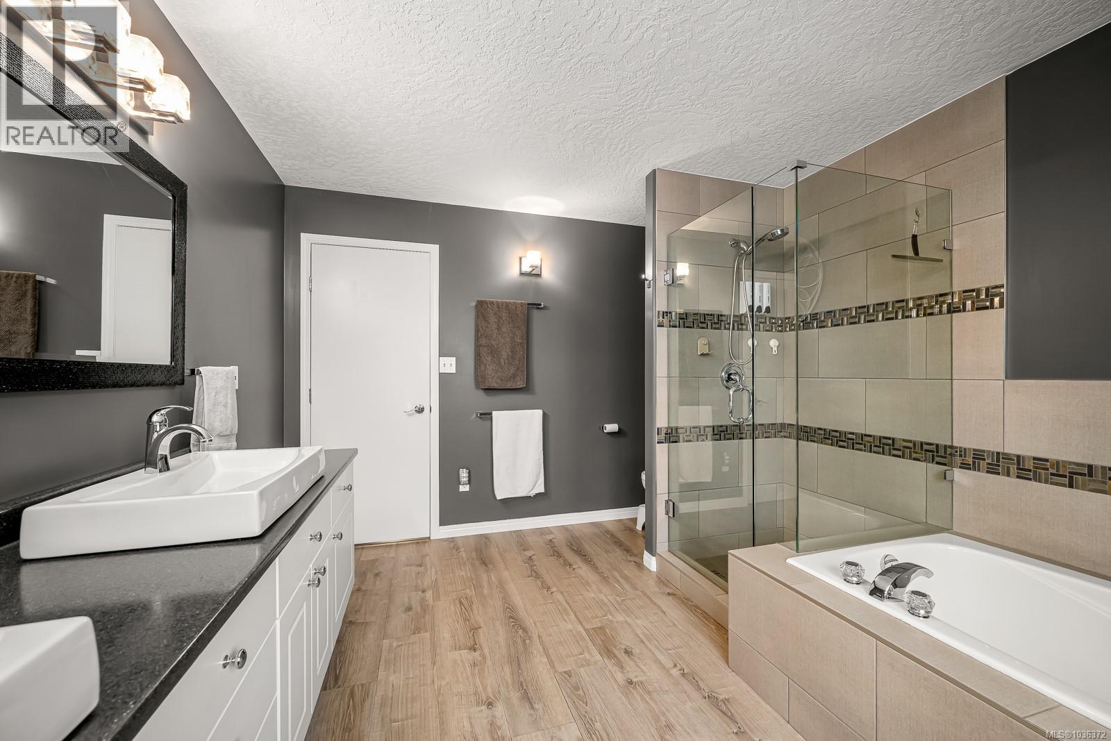 1103 View Pl, Courtenay, British Columbia  V9N 9B6 - Photo 28 - 1036372