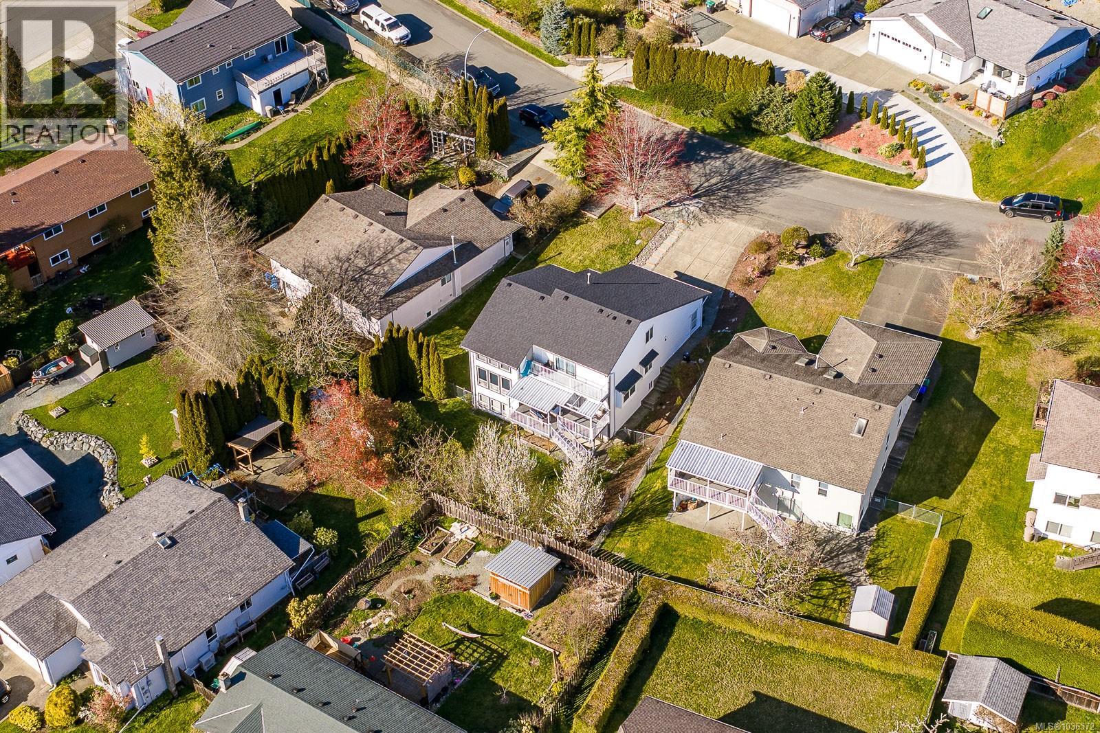 1103 View Pl, Courtenay, British Columbia  V9N 9B6 - Photo 52 - 1036372