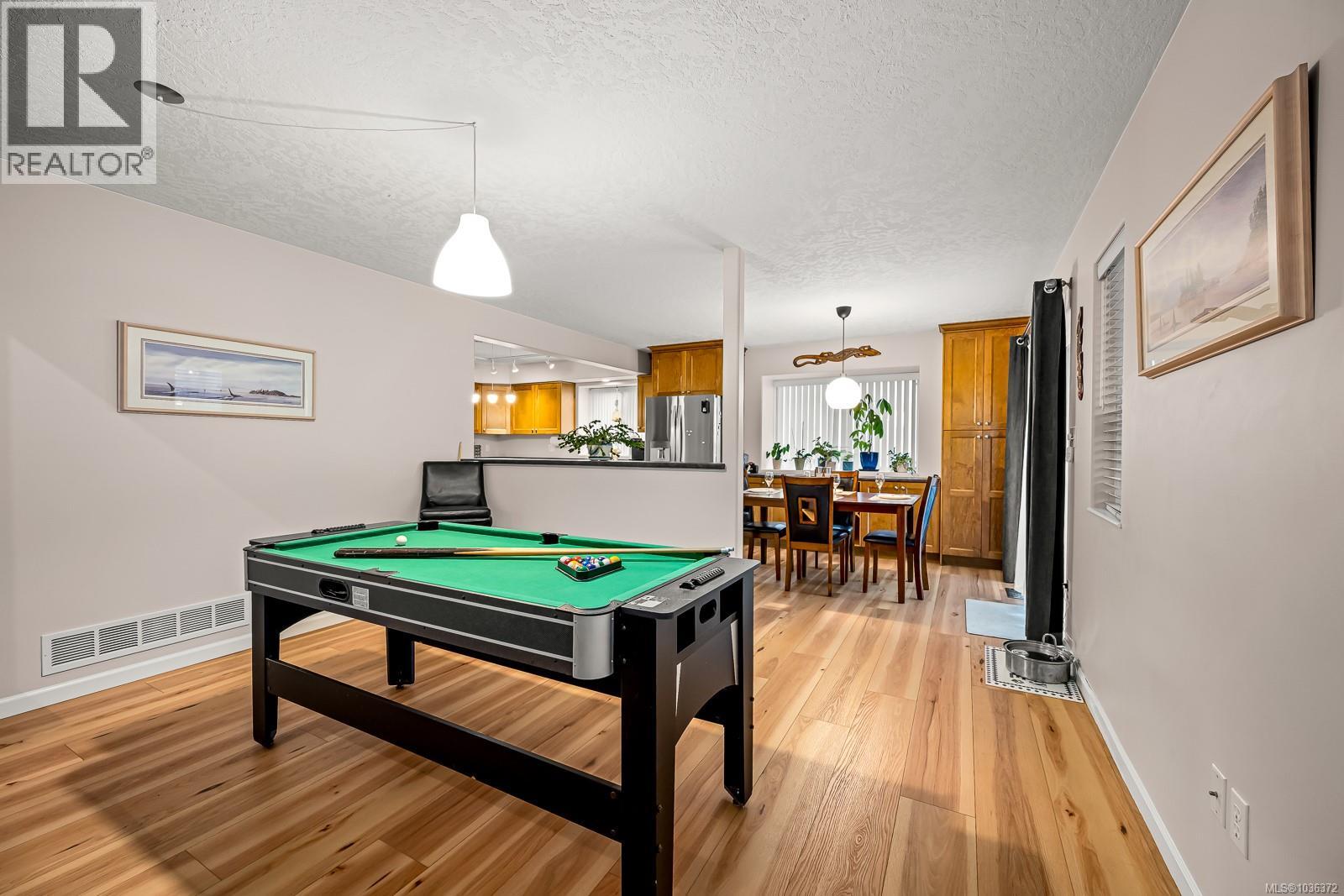1103 View Pl, Courtenay, British Columbia  V9N 9B6 - Photo 8 - 1036372