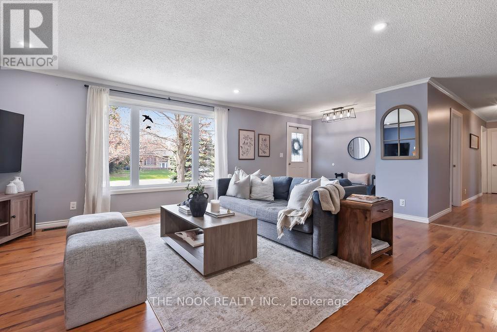 16 Robmar Crescent, Kawartha Lakes, Ontario  K0M 2J0 - Photo 11 - X13109768