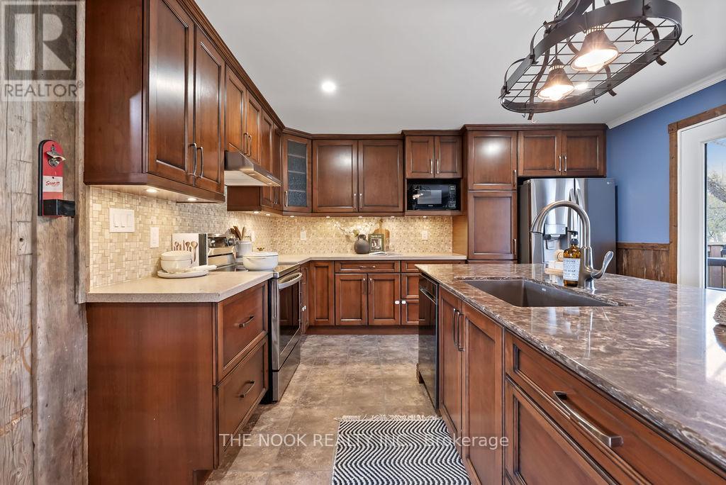 16 Robmar Crescent, Kawartha Lakes, Ontario  K0M 2J0 - Photo 18 - X13109768