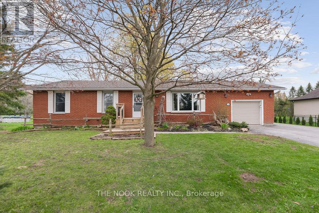 16 Robmar Crescent, Kawartha Lakes, Ontario  K0M 2J0 - Photo 2 - X13109768