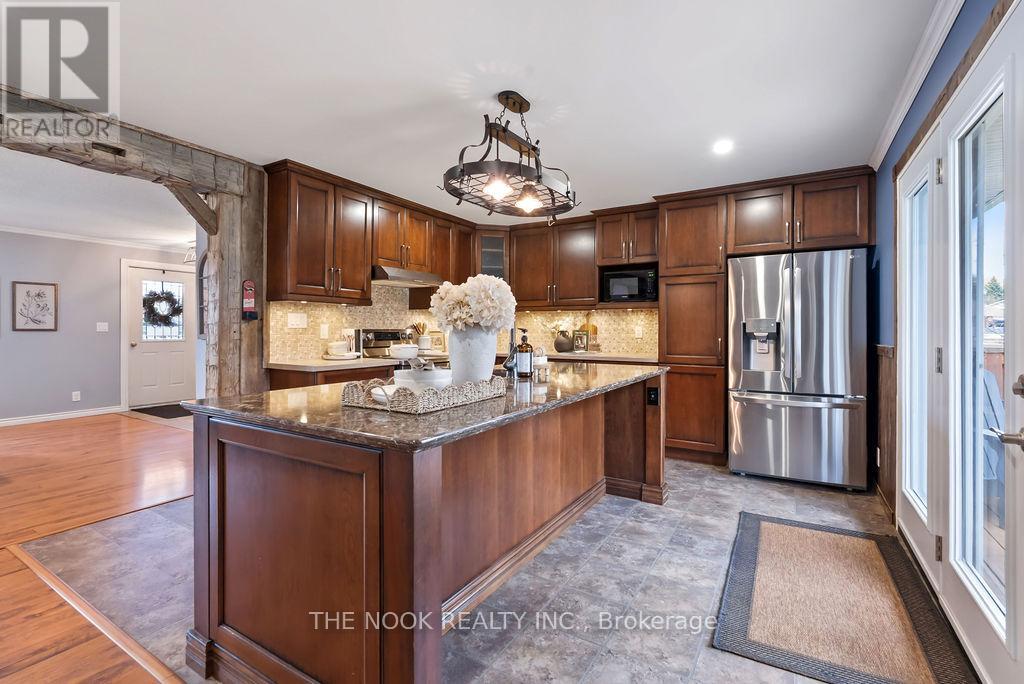16 Robmar Crescent, Kawartha Lakes, Ontario  K0M 2J0 - Photo 20 - X13109768