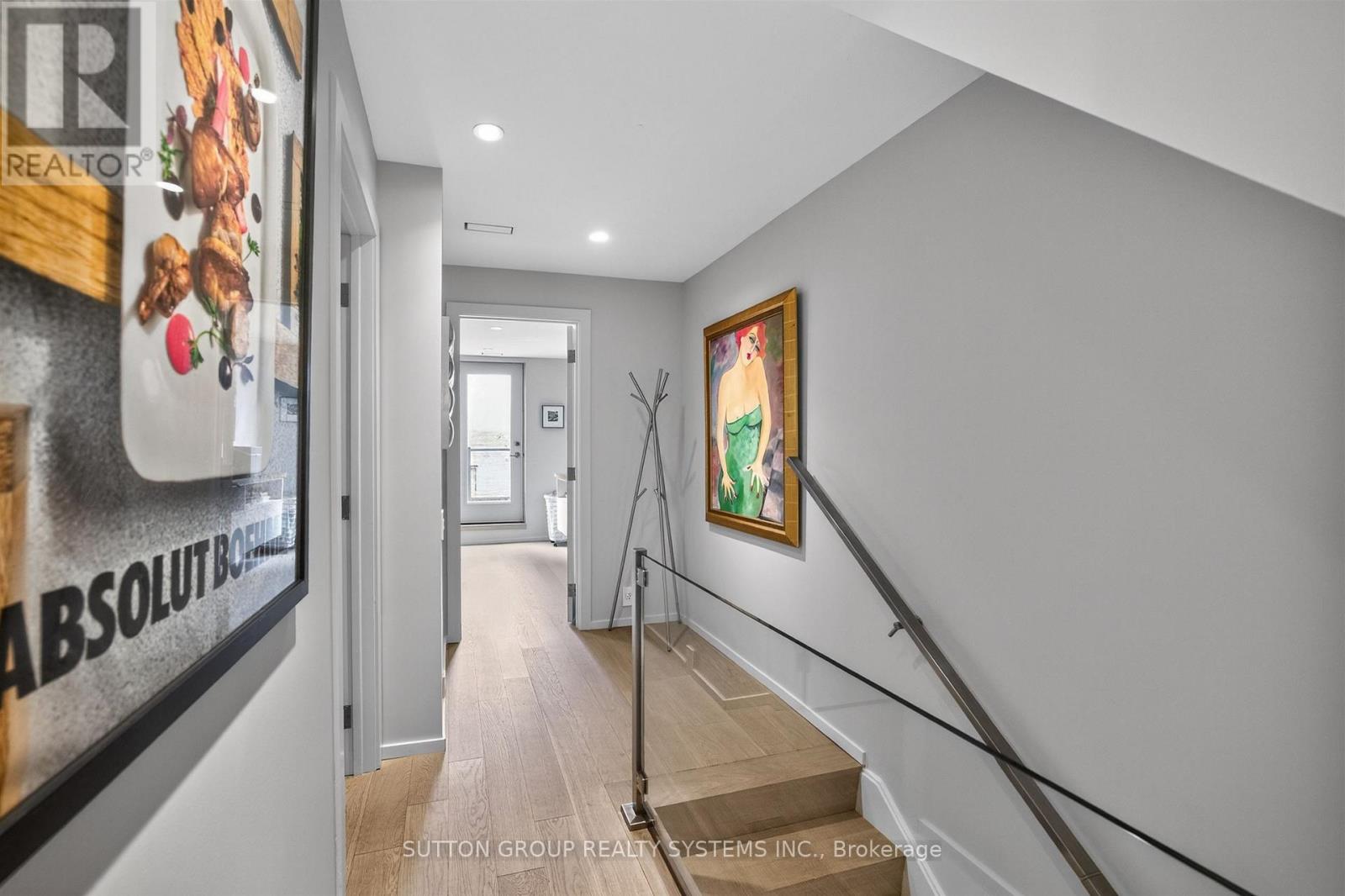 82 Kenneth Avenue, Toronto, Ontario  M6P 1J3 - Photo 18 - W13109742