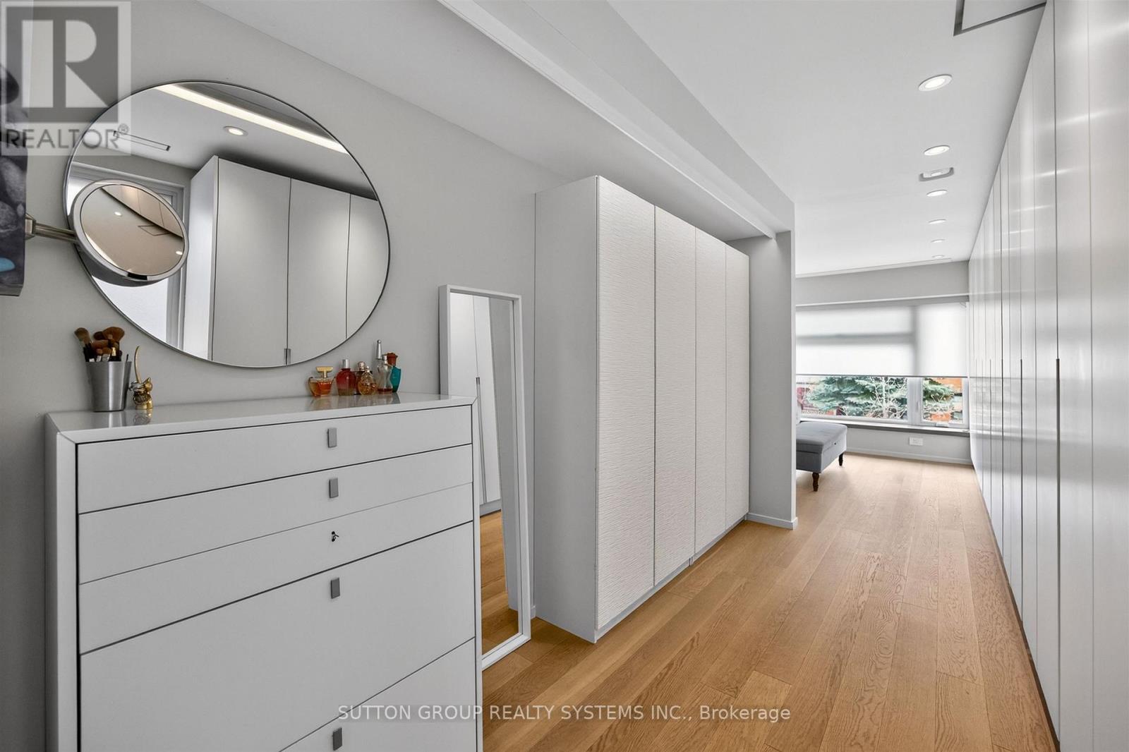 82 Kenneth Avenue, Toronto, Ontario  M6P 1J3 - Photo 22 - W13109742