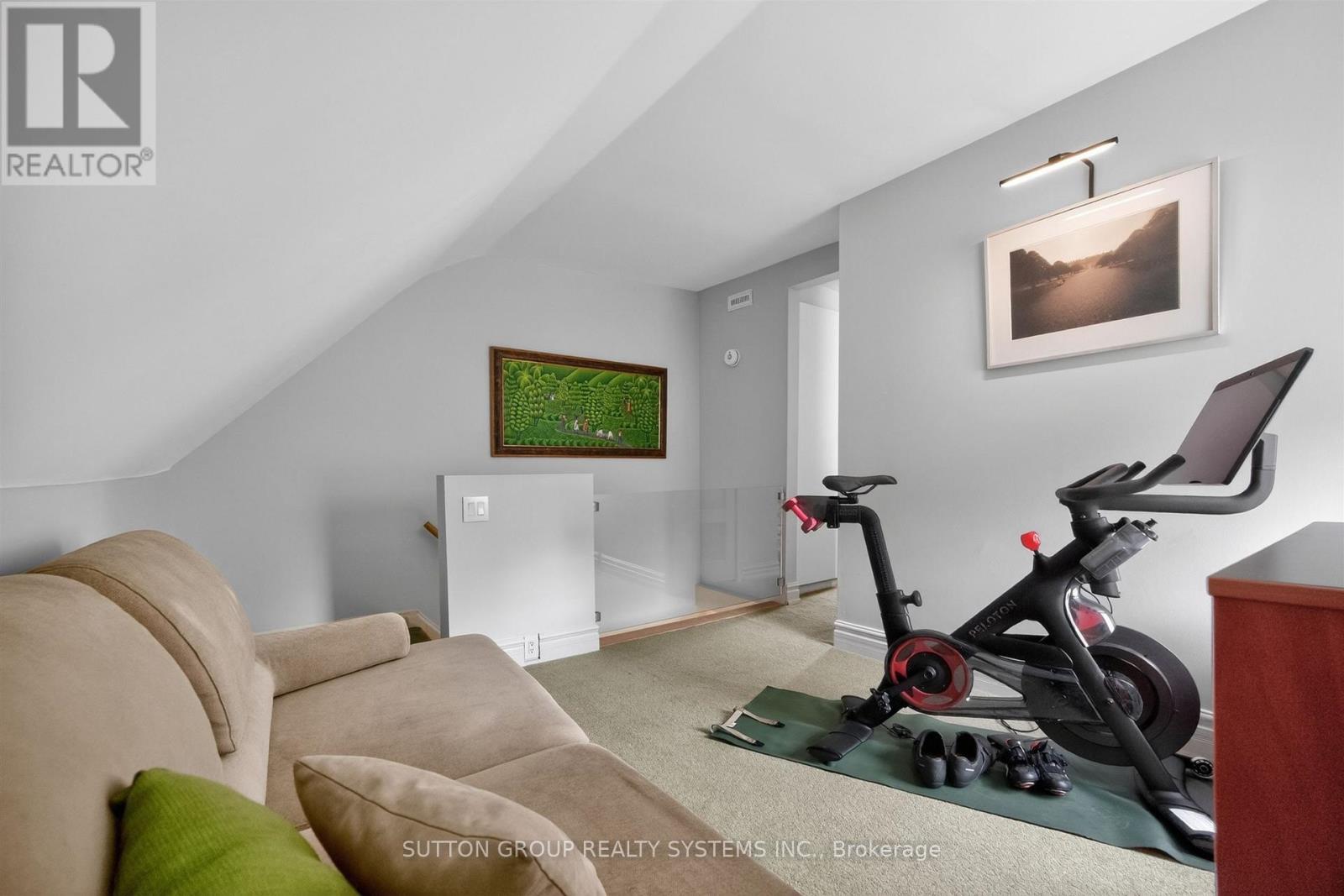 82 Kenneth Avenue, Toronto, Ontario  M6P 1J3 - Photo 27 - W13109742