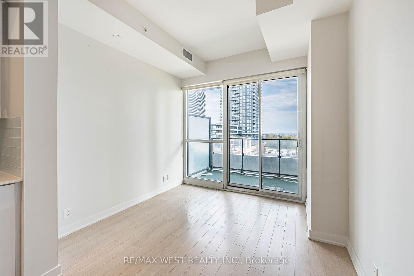 602 - 10 Park Lawn Road, Toronto, Ontario  M8V 0H9 - Photo 20 - W13109806