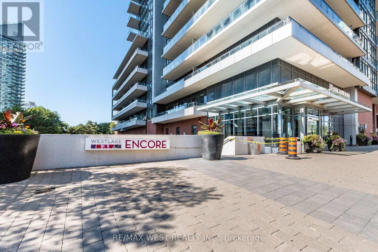 602 - 10 Park Lawn Road, Toronto, Ontario  M8V 0H9 - Photo 3 - W13109806