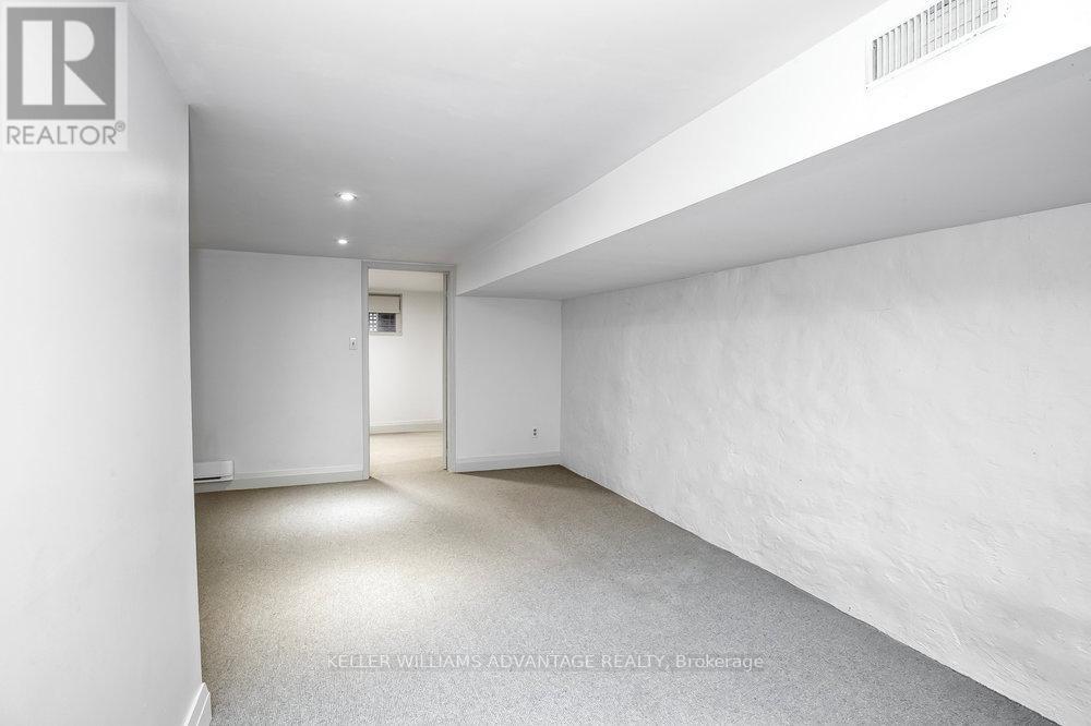 Lower - 325 Perth Avenue, Toronto, Ontario  M6P 3X9 - Photo 17 - W13109828