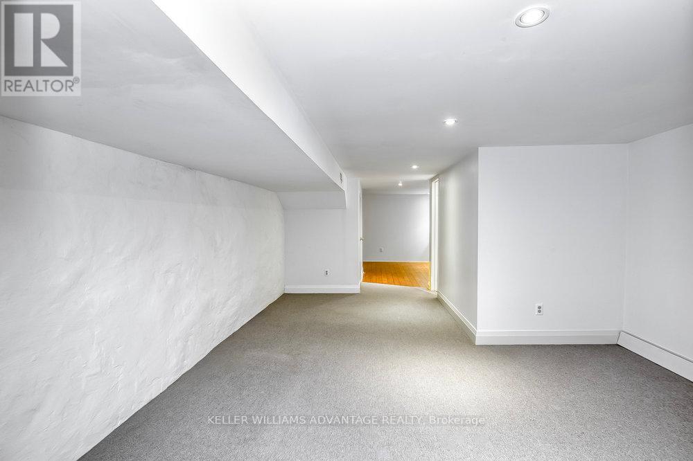 Lower - 325 Perth Avenue, Toronto, Ontario  M6P 3X9 - Photo 18 - W13109828