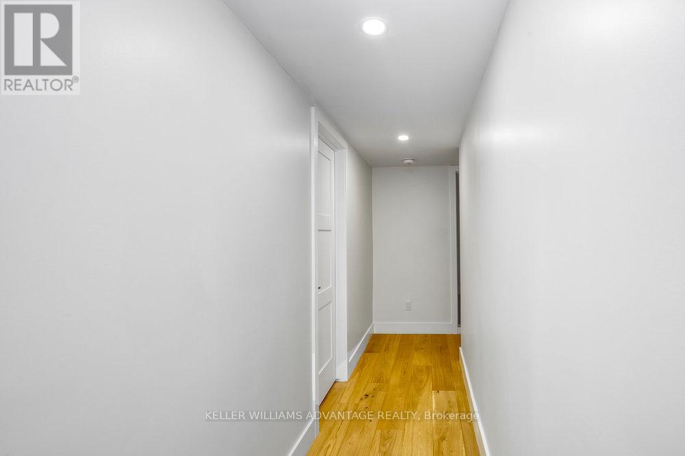 Lower - 325 Perth Avenue, Toronto, Ontario  M6P 3X9 - Photo 8 - W13109828