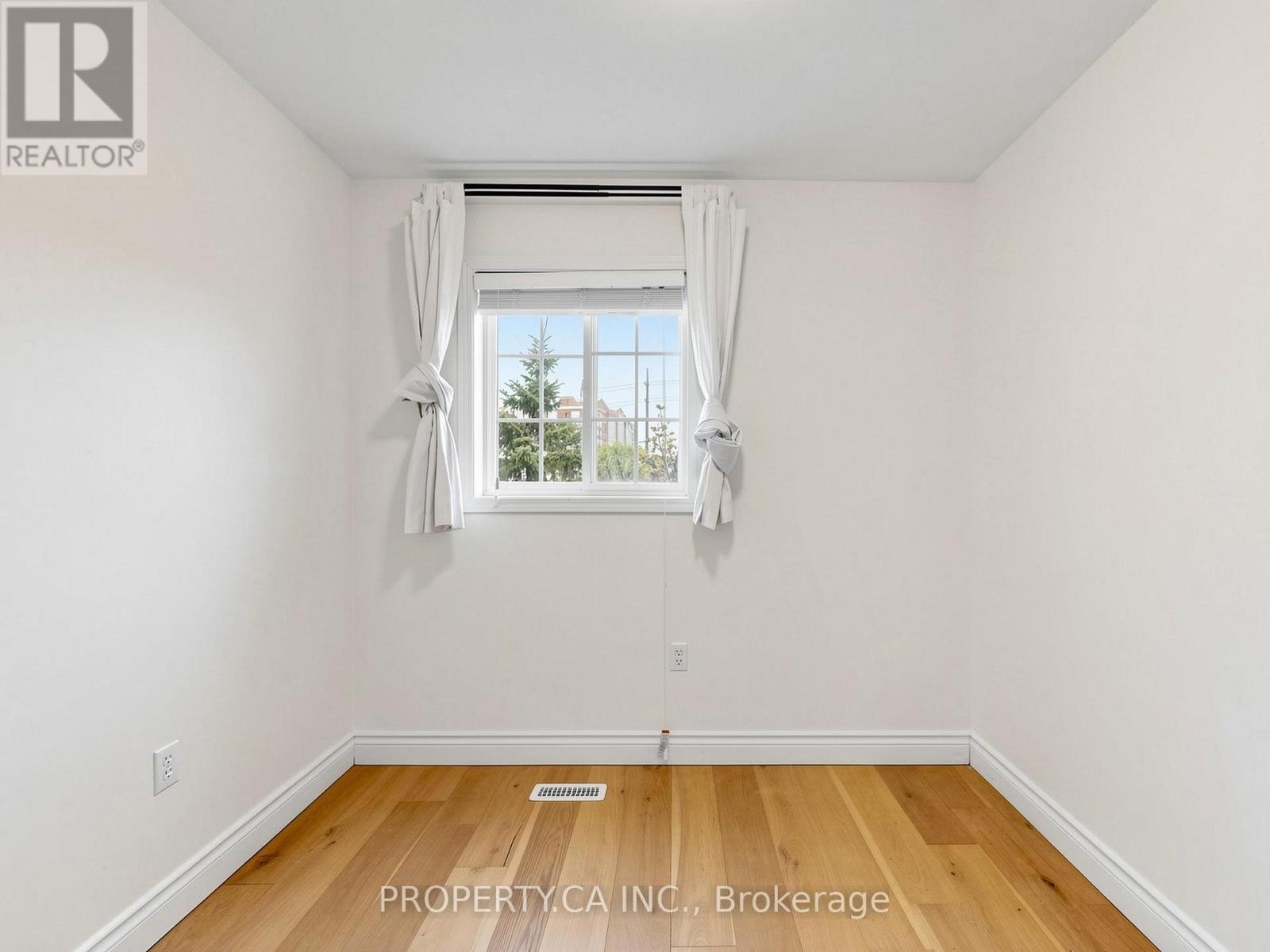 24 - 4950 Rathkeale Road, Mississauga, Ontario  L5V 2L8 - Photo 31 - W13109856