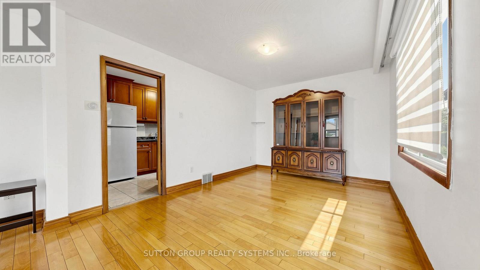 683 Old Weston Road, Toronto, Ontario  M6N 3B6 - Photo 11 - W13109864