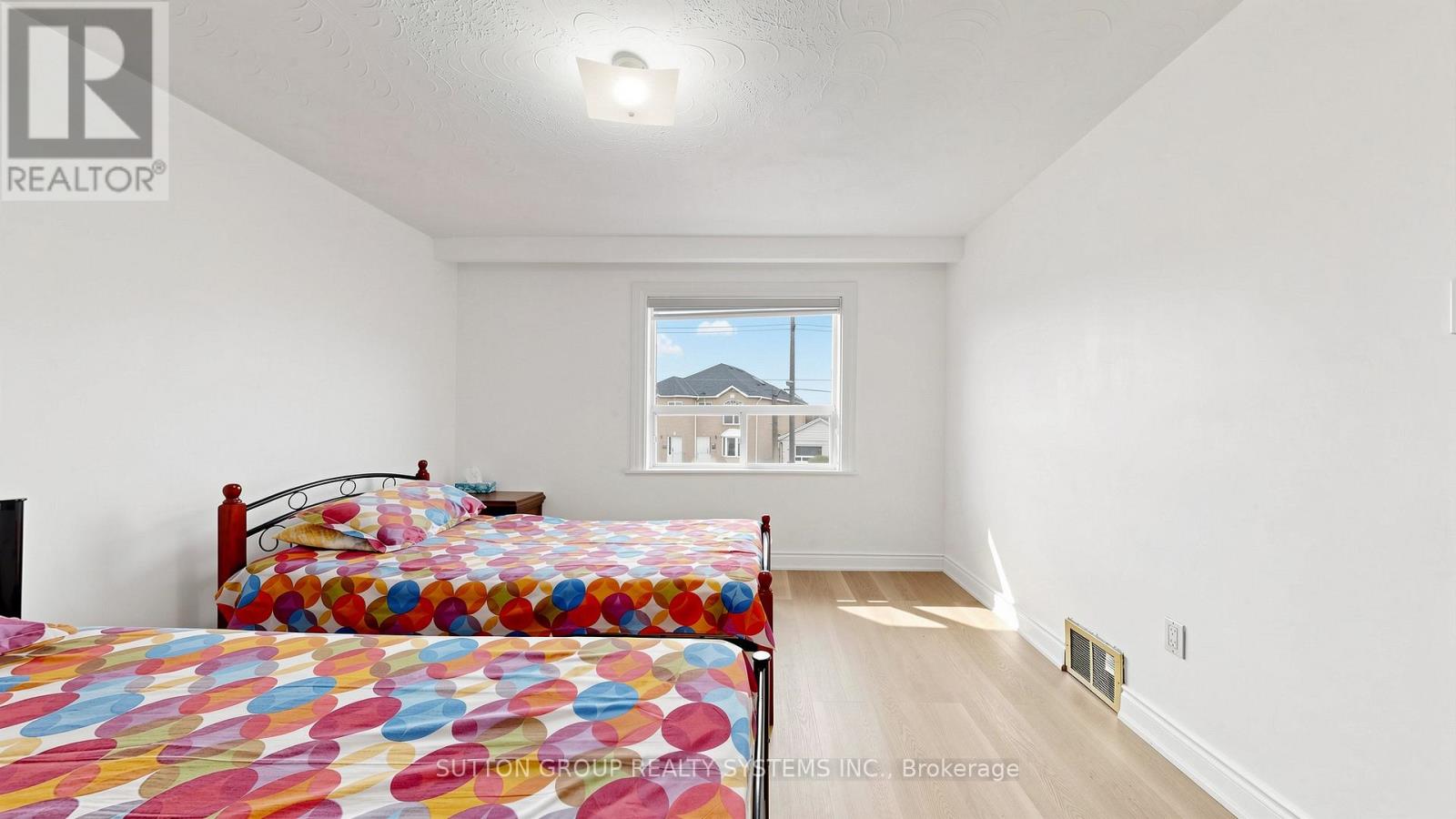 683 Old Weston Road, Toronto, Ontario  M6N 3B6 - Photo 25 - W13109864