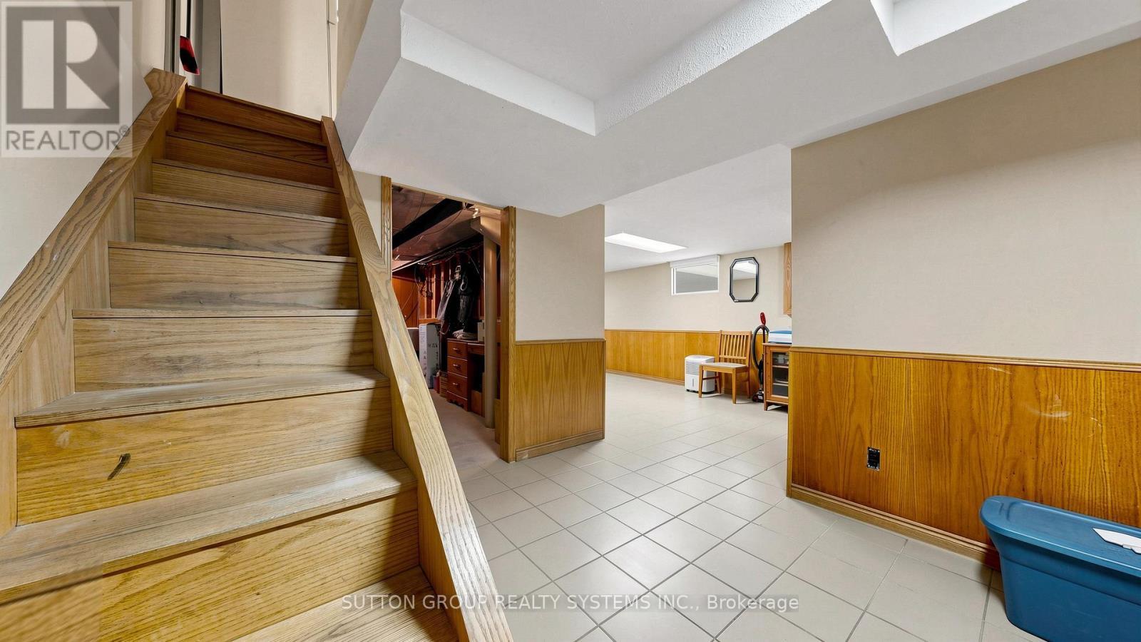 683 Old Weston Road, Toronto, Ontario  M6N 3B6 - Photo 35 - W13109864