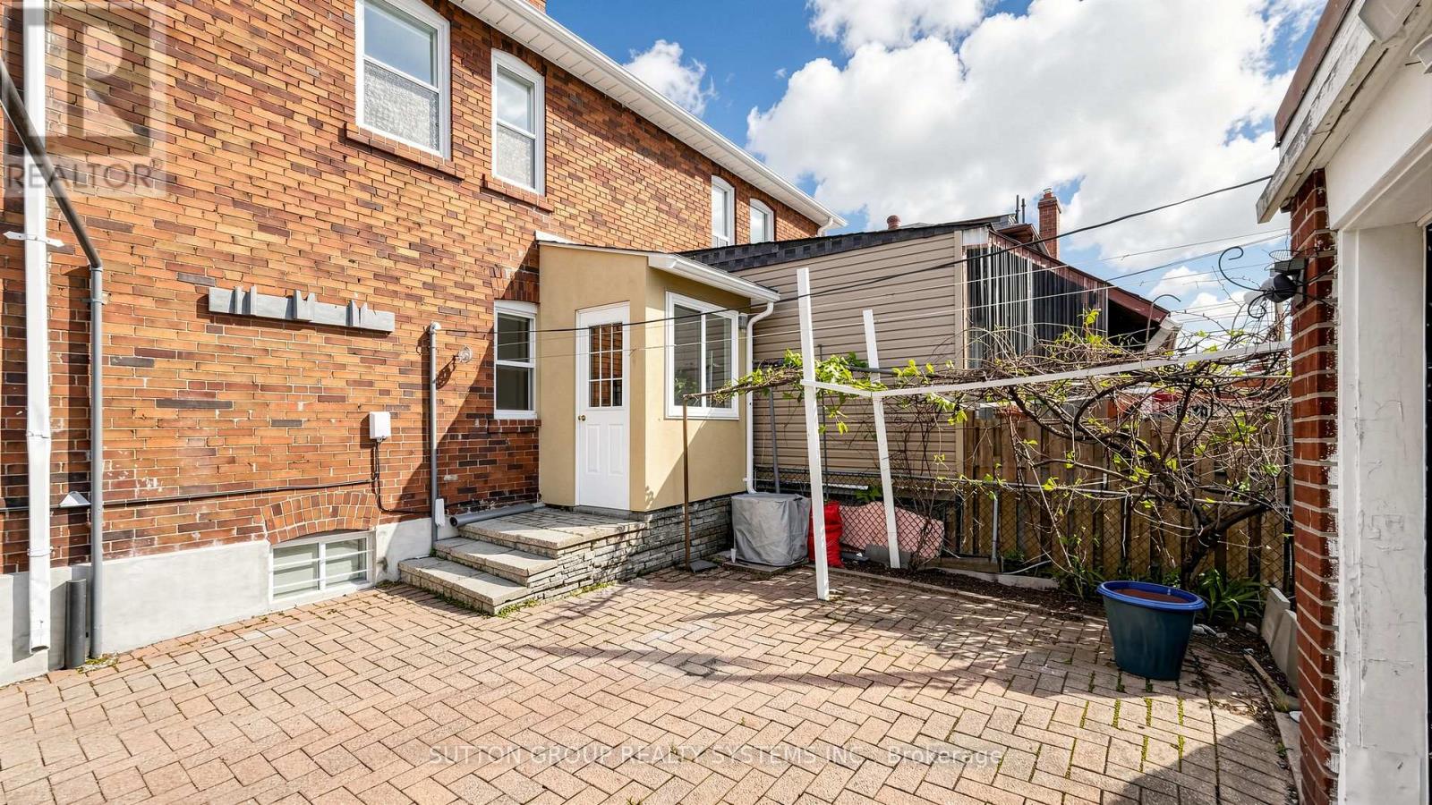 683 Old Weston Road, Toronto, Ontario  M6N 3B6 - Photo 45 - W13109864