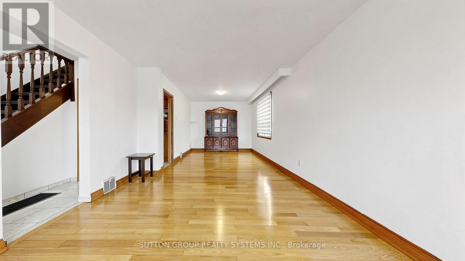 683 Old Weston Road, Toronto, Ontario  M6N 3B6 - Photo 9 - W13109864