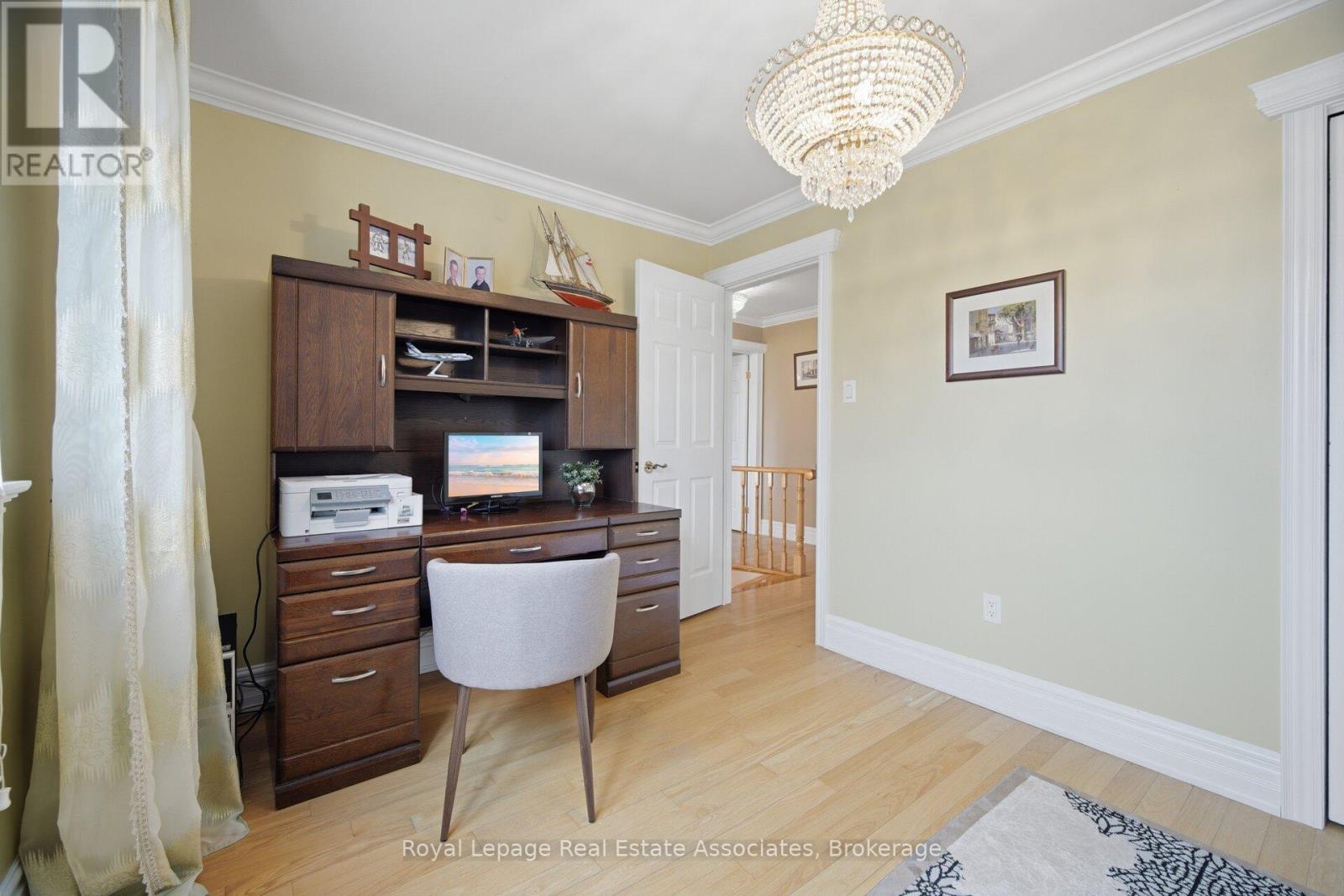 1311 Underwood Drive, Mississauga, Ontario  L4W 3M9 - Photo 37 - W13109896