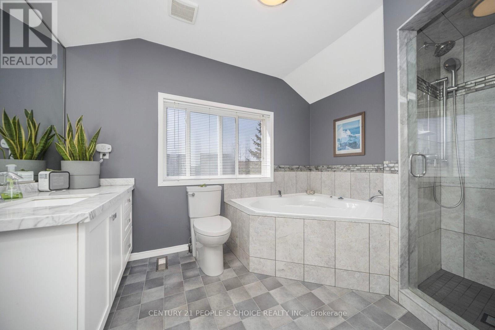 119 Spadina Road, Brampton, Ontario  L6X 4X6 - Photo 38 - W13109910