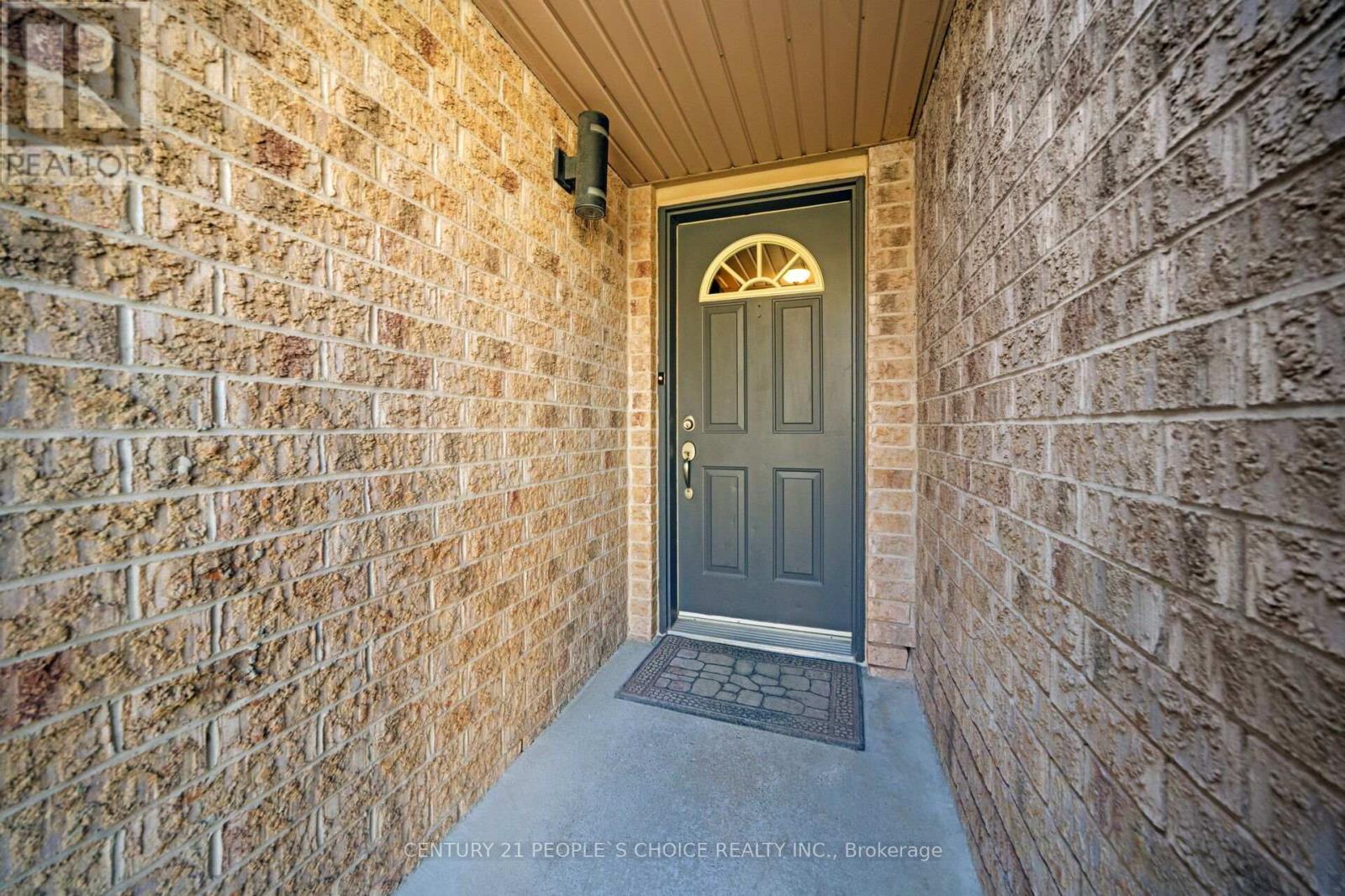 119 Spadina Road, Brampton, Ontario  L6X 4X6 - Photo 5 - W13109910
