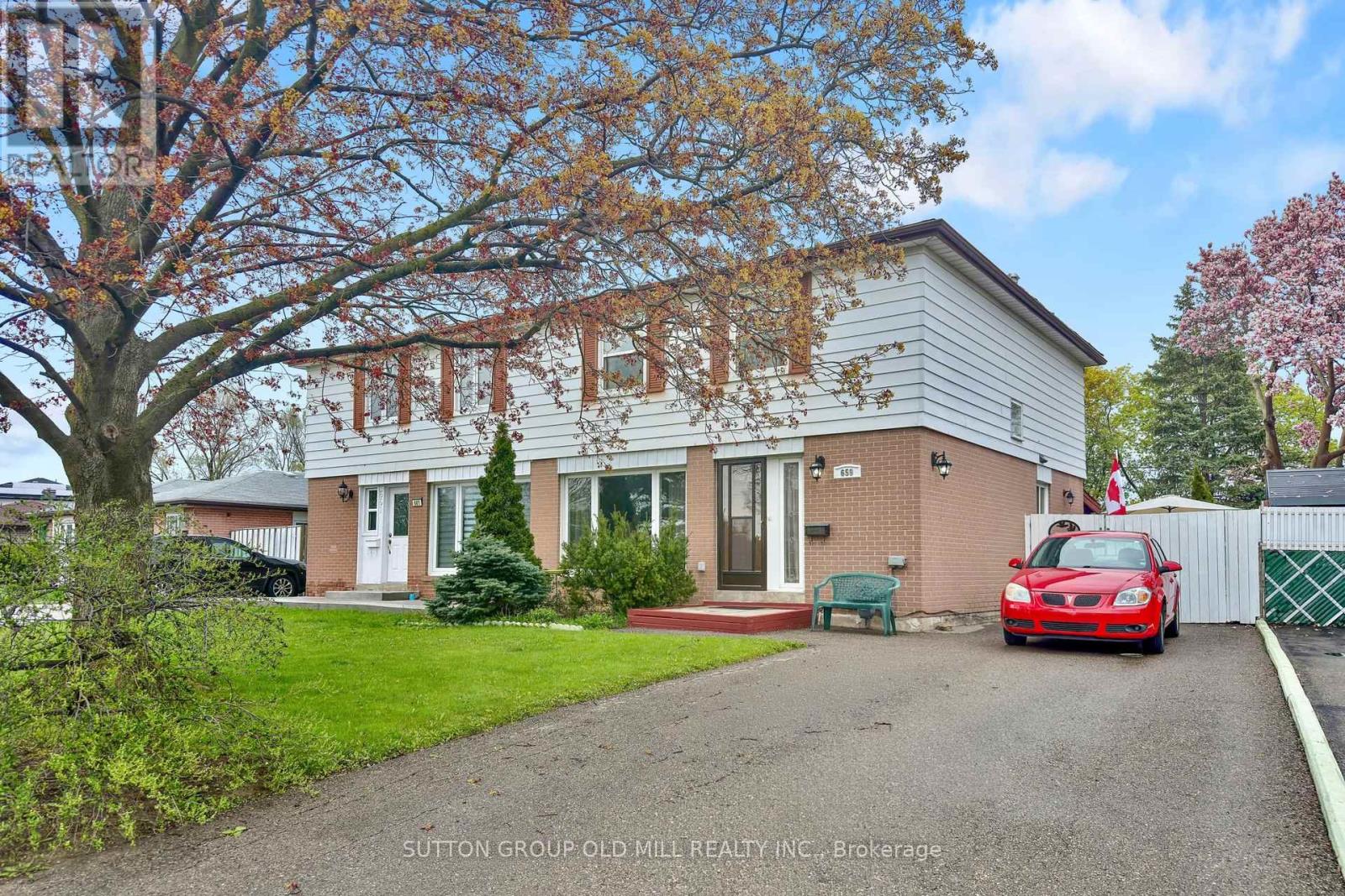 659 BALMORAL DRIVE, Brampton, Ontario
