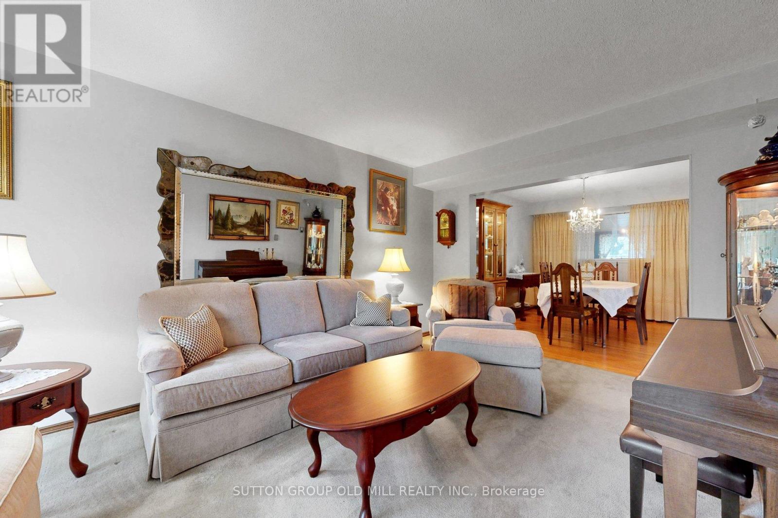 659 Balmoral Drive, Brampton, Ontario  L6T 1W8 - Photo 6 - W13109932
