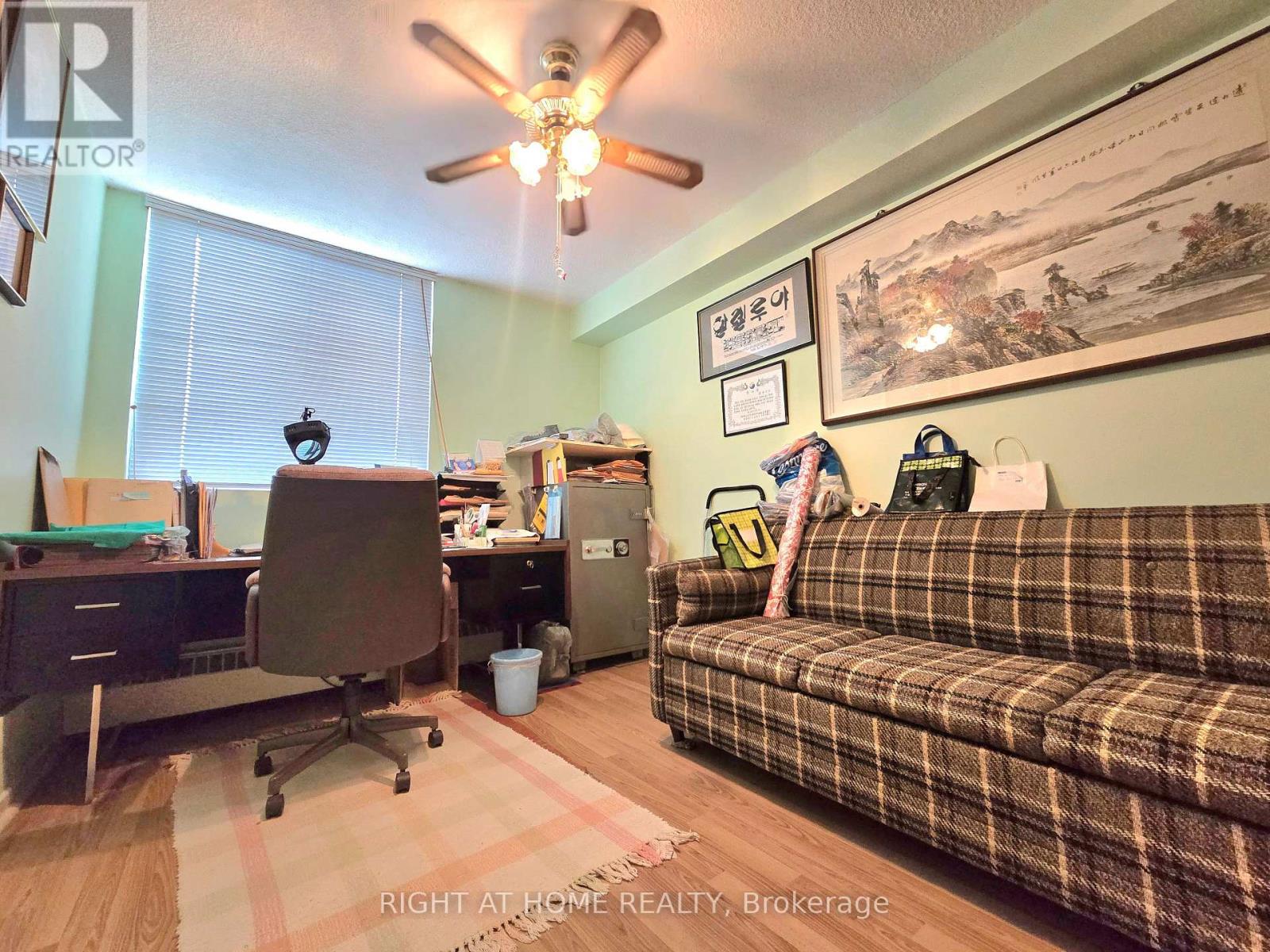 1106 - 2542 Argyle Road, Mississauga, Ontario  L5B 2H5 - Photo 10 - W13109954