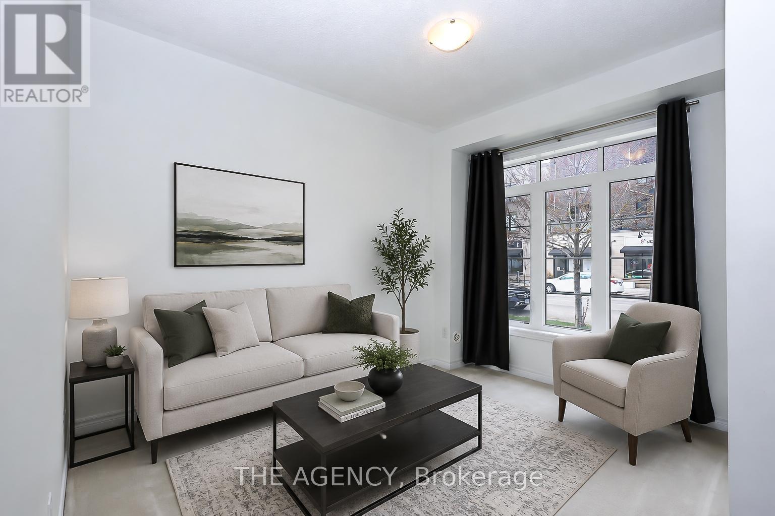 3053 Preserve Drive, Oakville, Ontario  L6M 0W7 - Photo 4 - W13109980