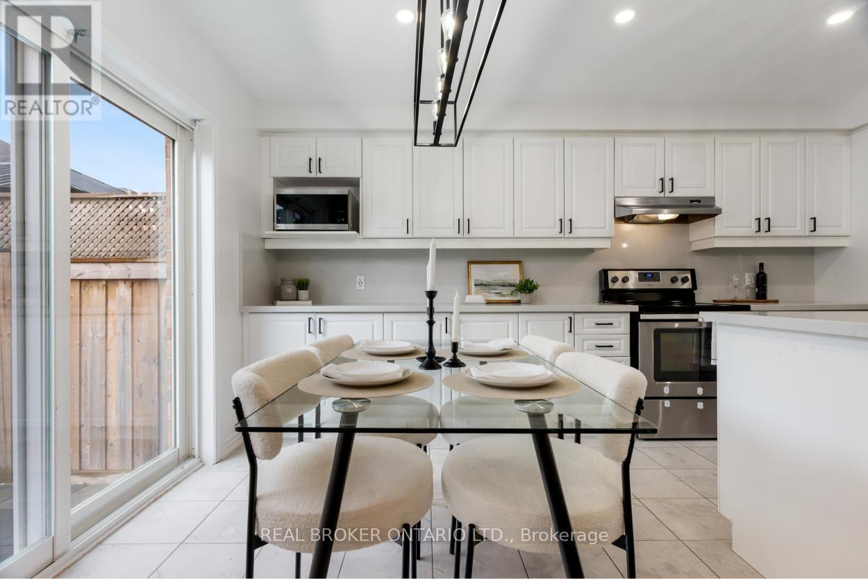 1213 Mulroney Heights, Milton, Ontario  L9E 1B9 - Photo 15 - W13110014